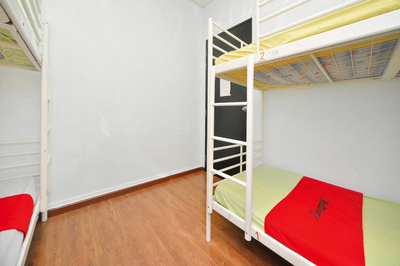 RedDoorz Hostel @ Clarke Quay Singapore Buitenkant foto